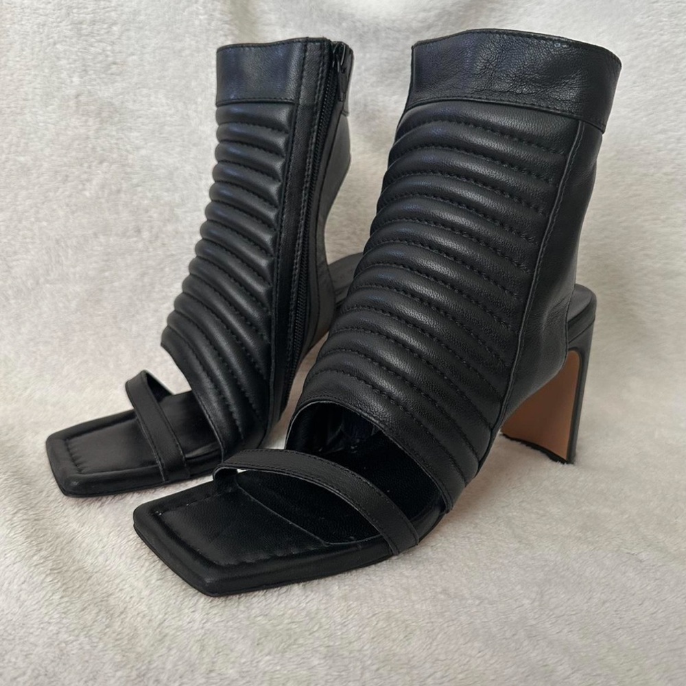 Marcella New York Black Tulla Heeled Sandal 100% European Leather Women’s Size 9